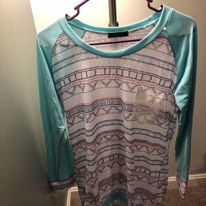 Women’s shirt